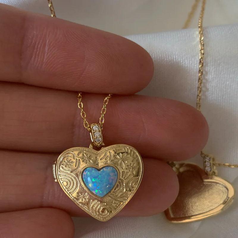 18K Gold Vintage Heart Album Locket Necklace
