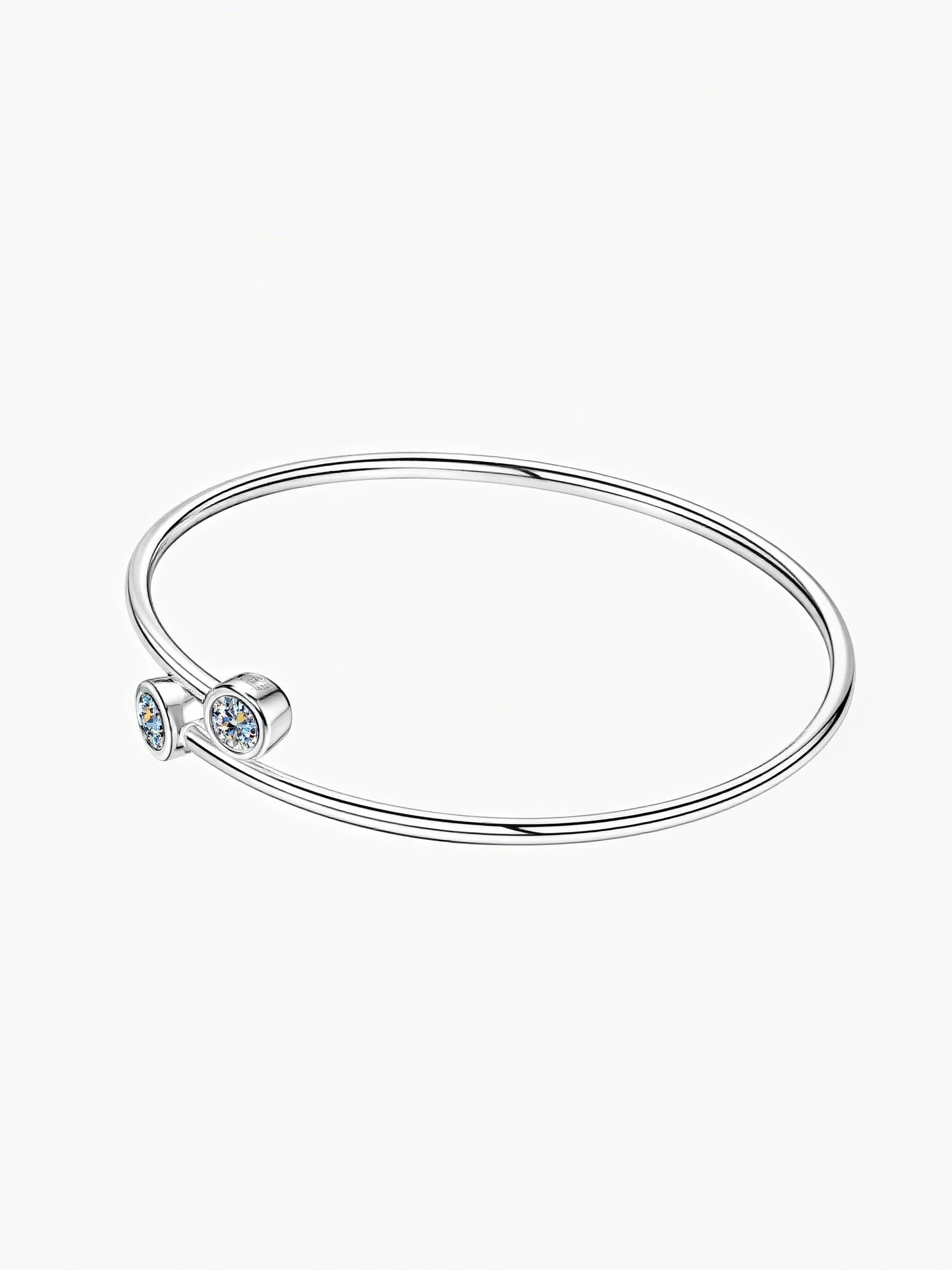 Alora Moissanite Bangle