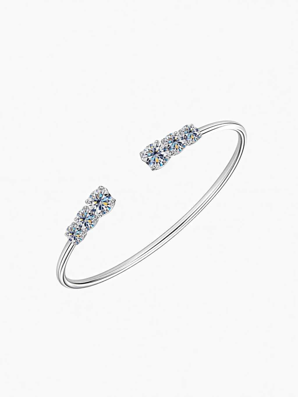 Amara Moissanite Bangle
