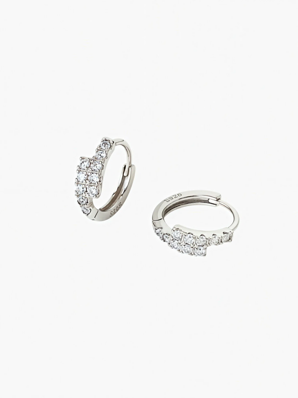 Maëlle Moissanite Hoops