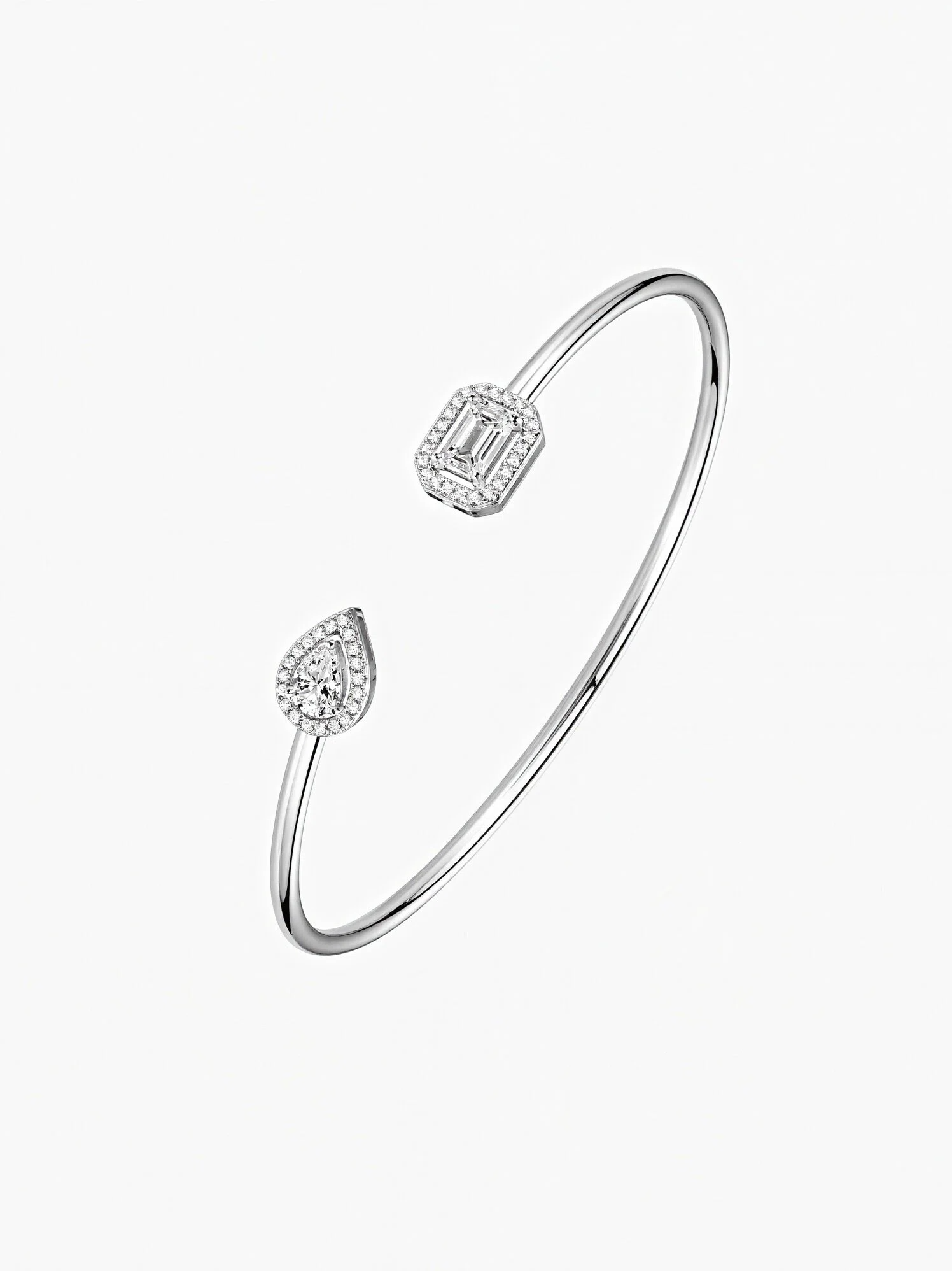 Oriane Moissanite Bangle