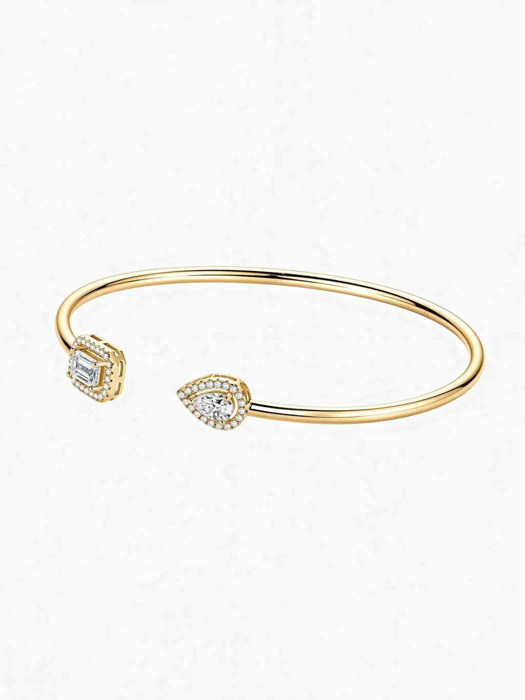 Oriane Moissanite Bangle