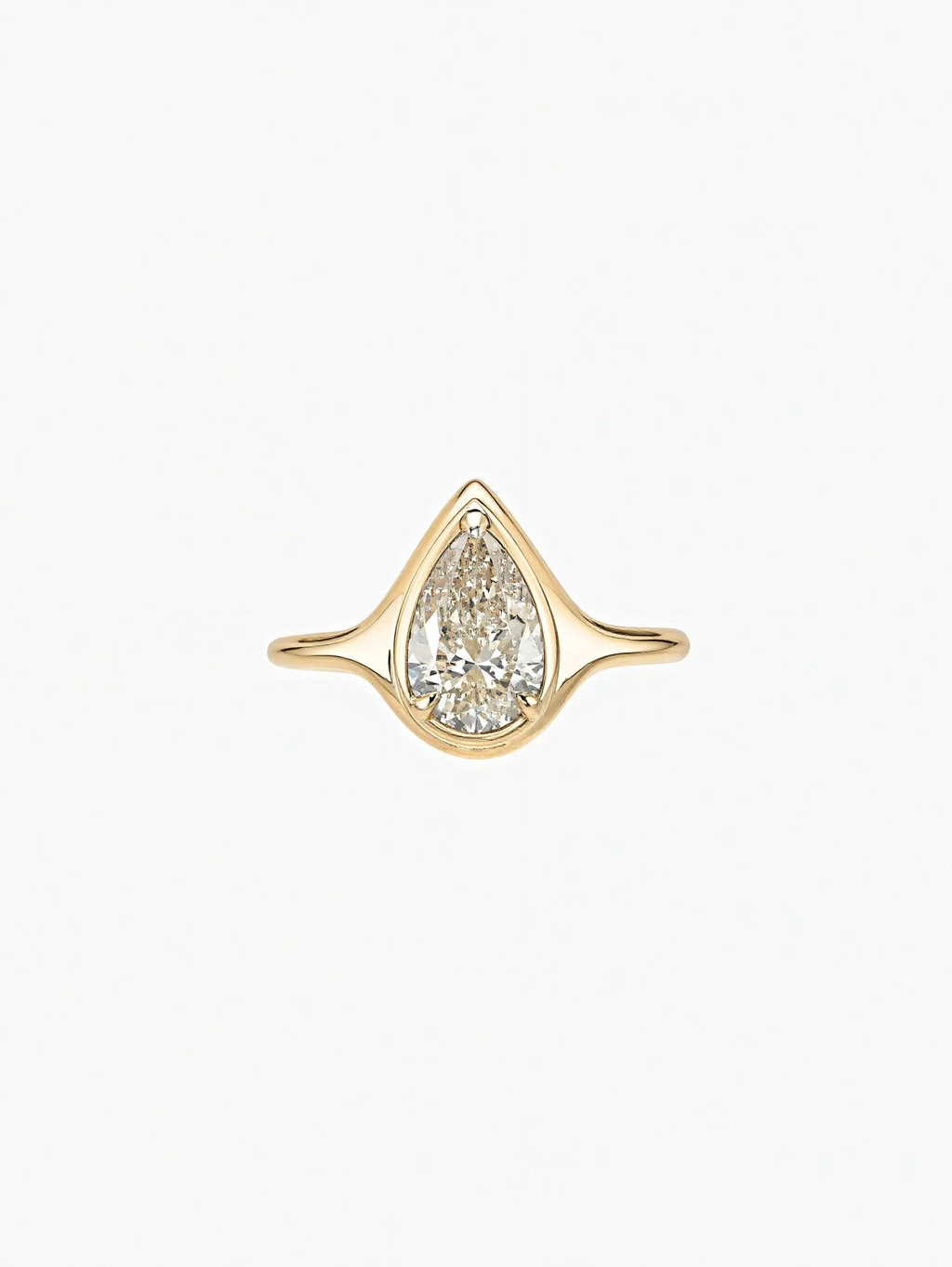 Tess Moissanite Signet Ring
