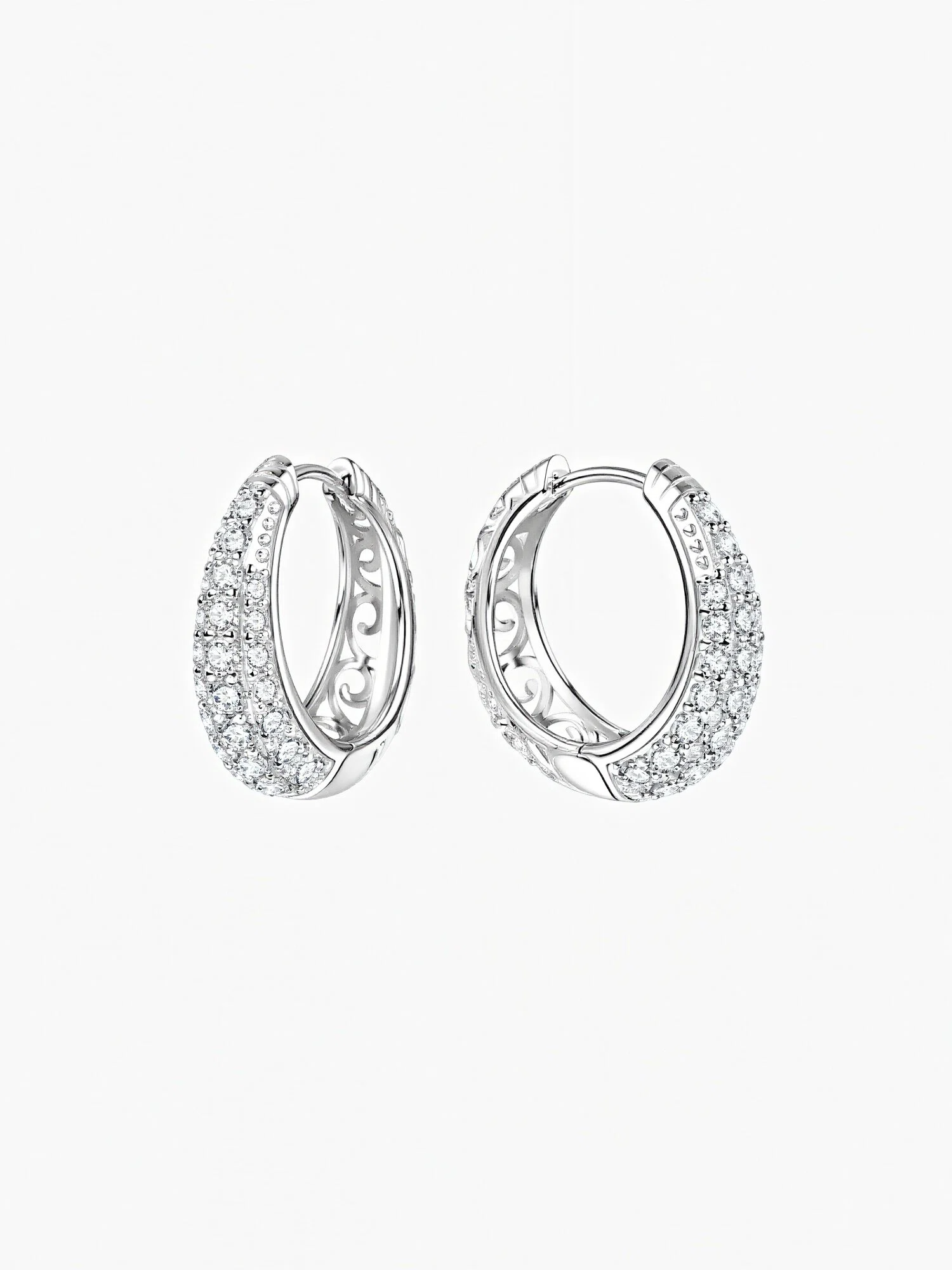 Noa Moissanite Hoops