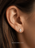 Elys Moissanite Studs