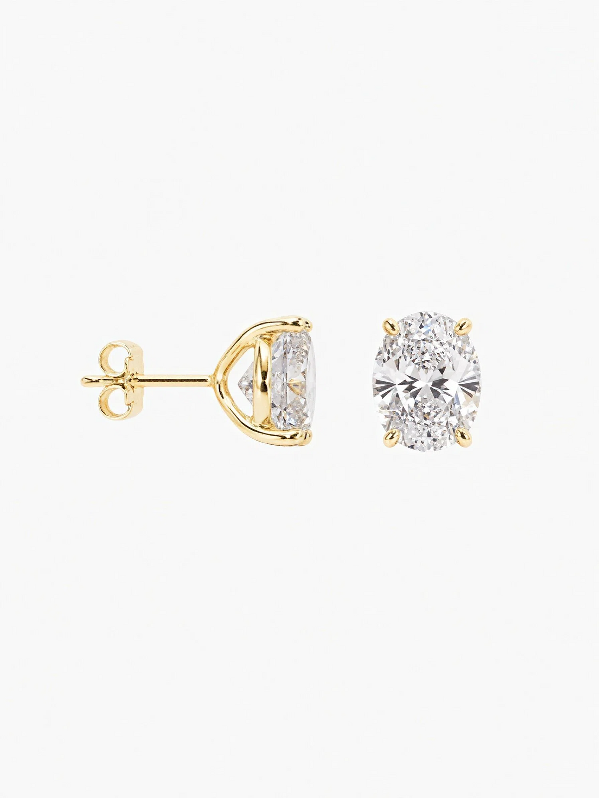Avé Moissanite Studs