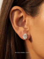 Avé Moissanite Studs