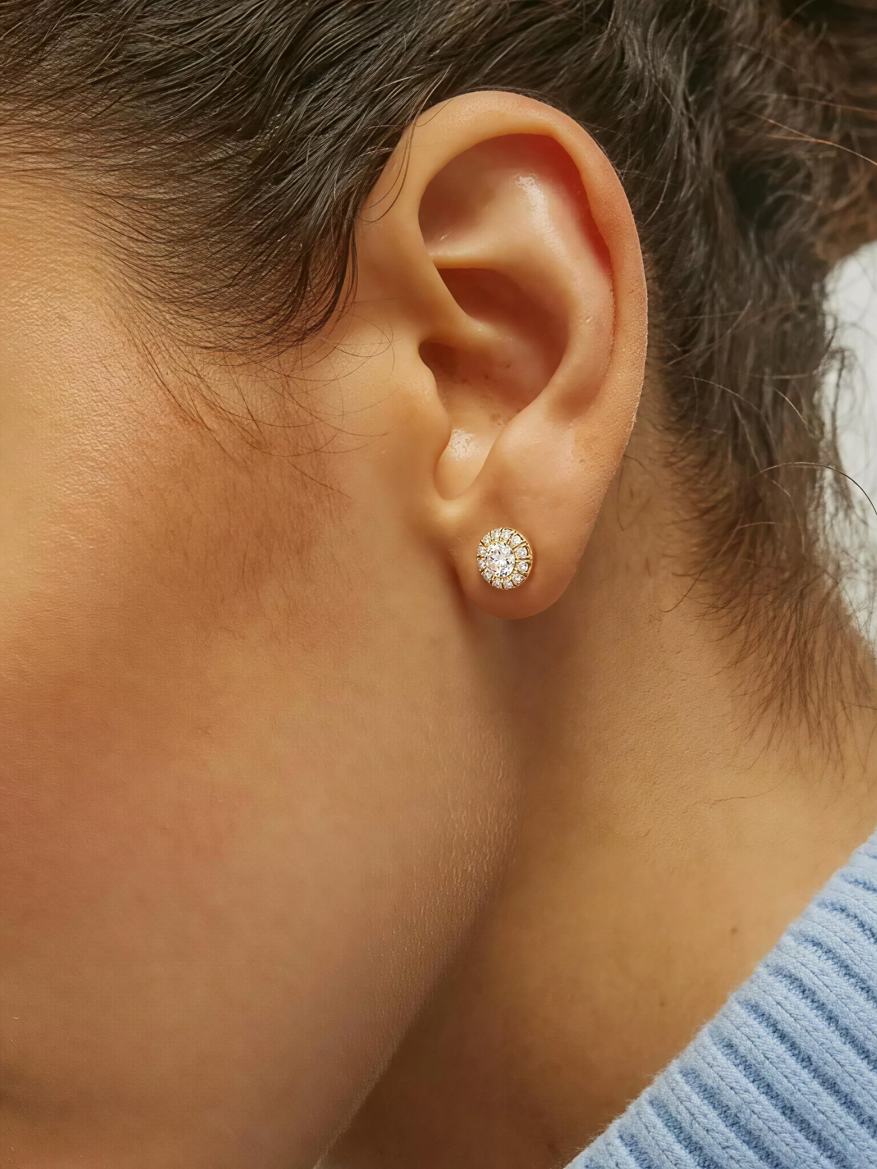 Mara Moissanite Studs