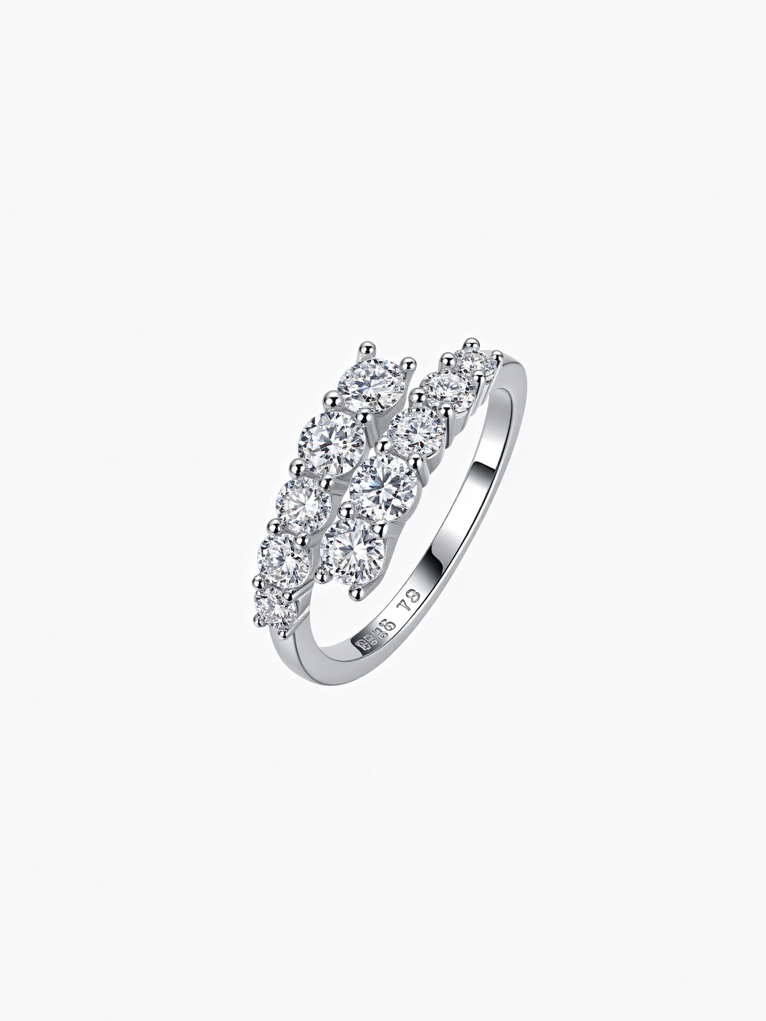 Hariette Moissanite Ring