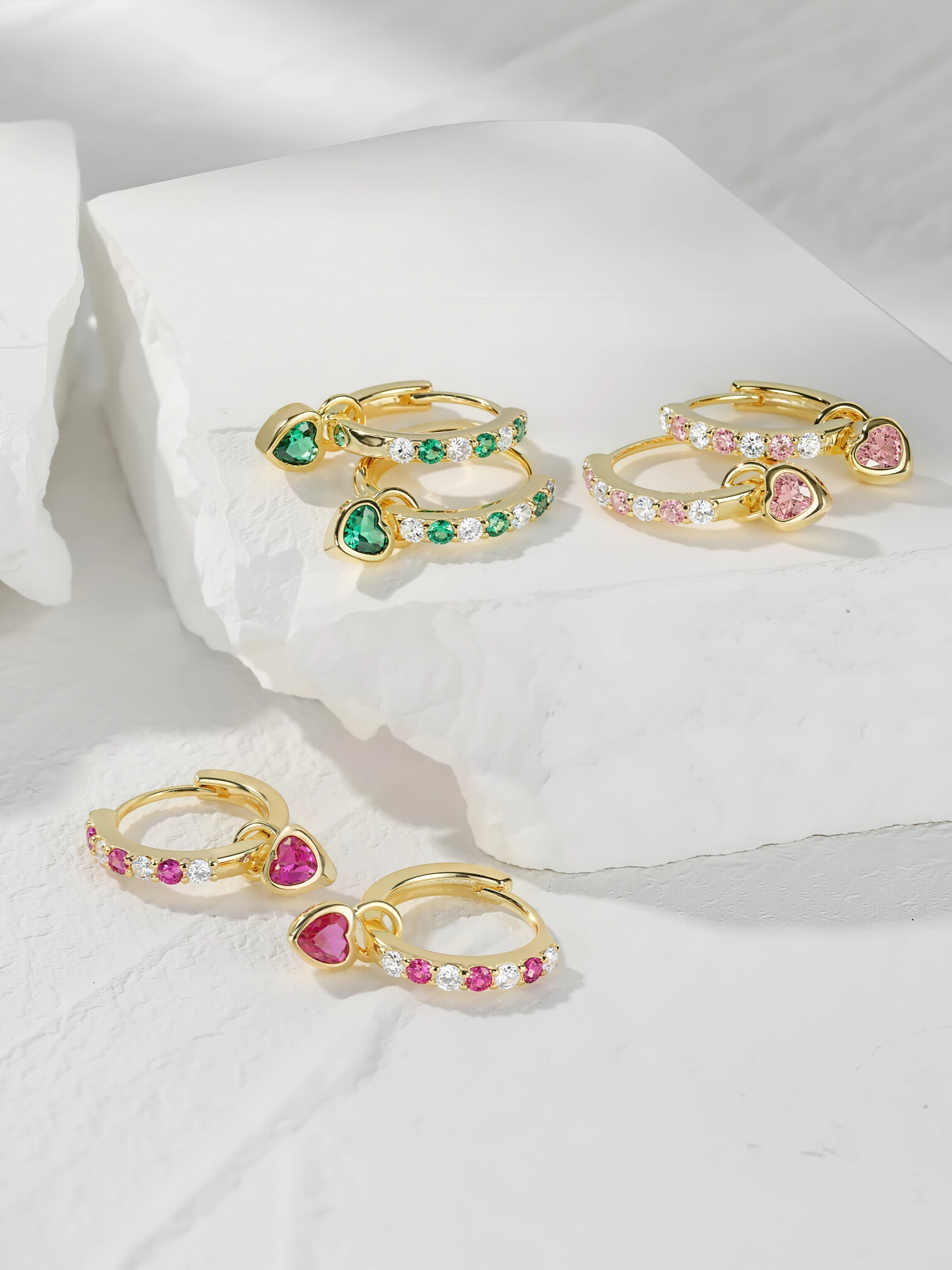 Amour Hoops