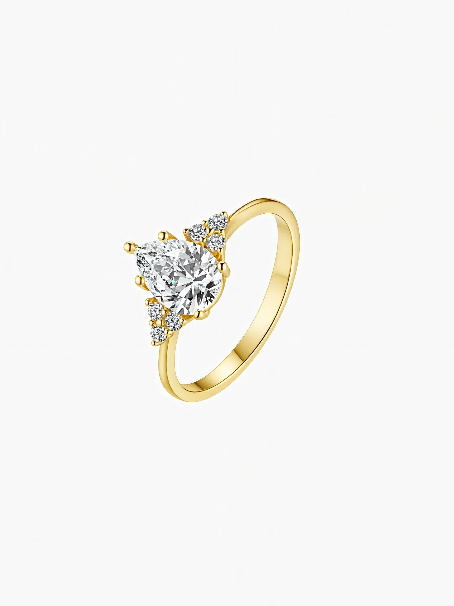 Noémie Moissanite Ring