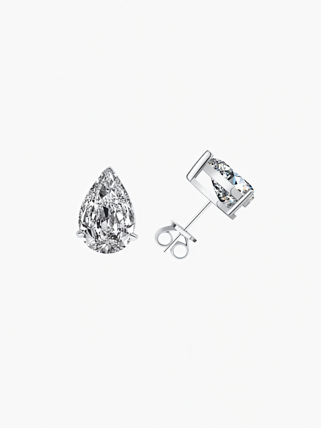 Elys Moissanite Studs