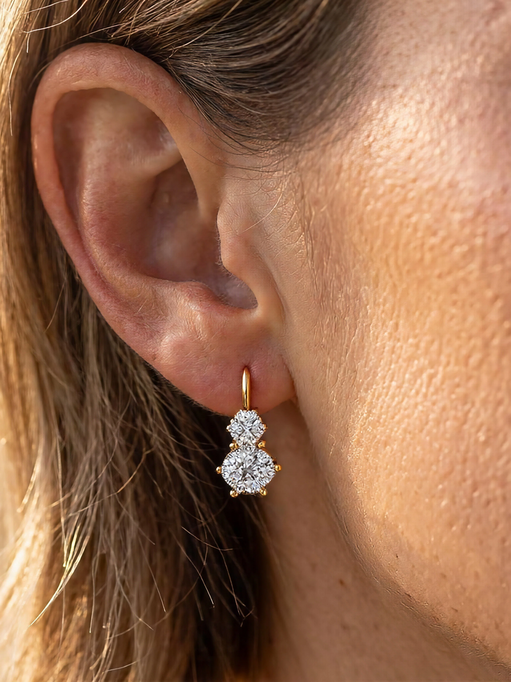 Thea Moissanite Earrings
