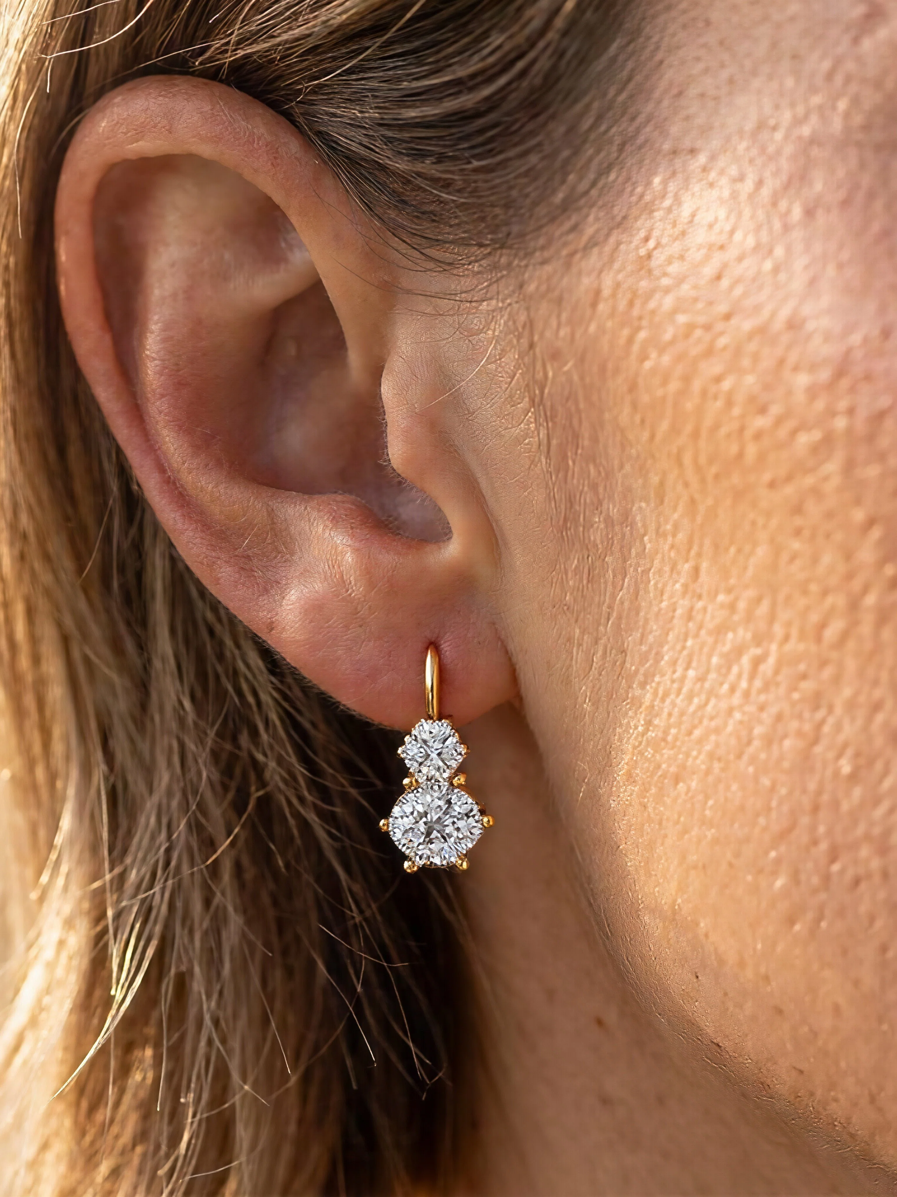 Thea Moissanite Earrings