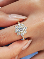 Solène Moissanite Ring