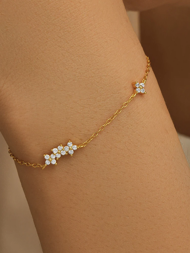Sparkle Clove Set
