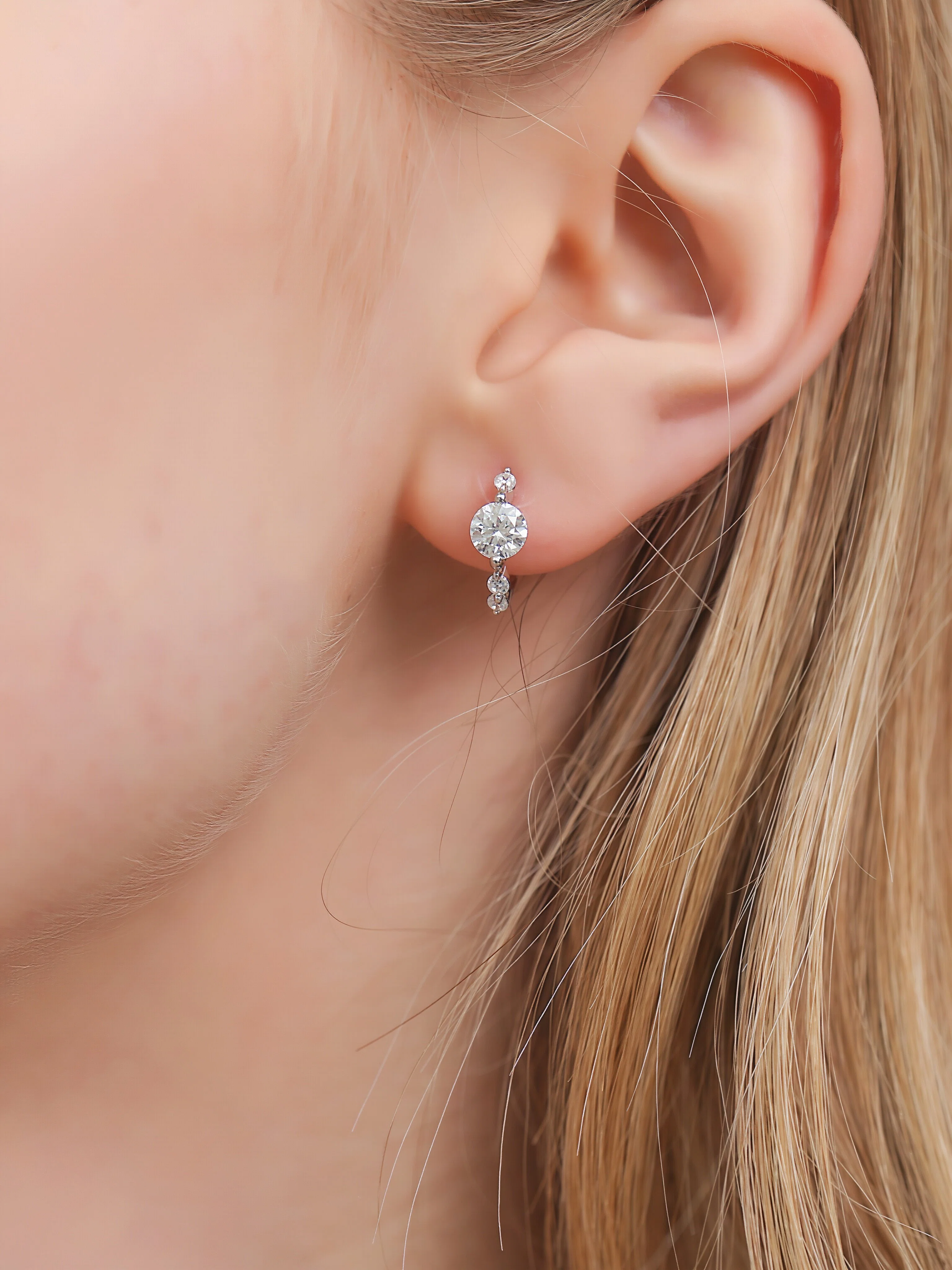 Boston Moissanite Hoops