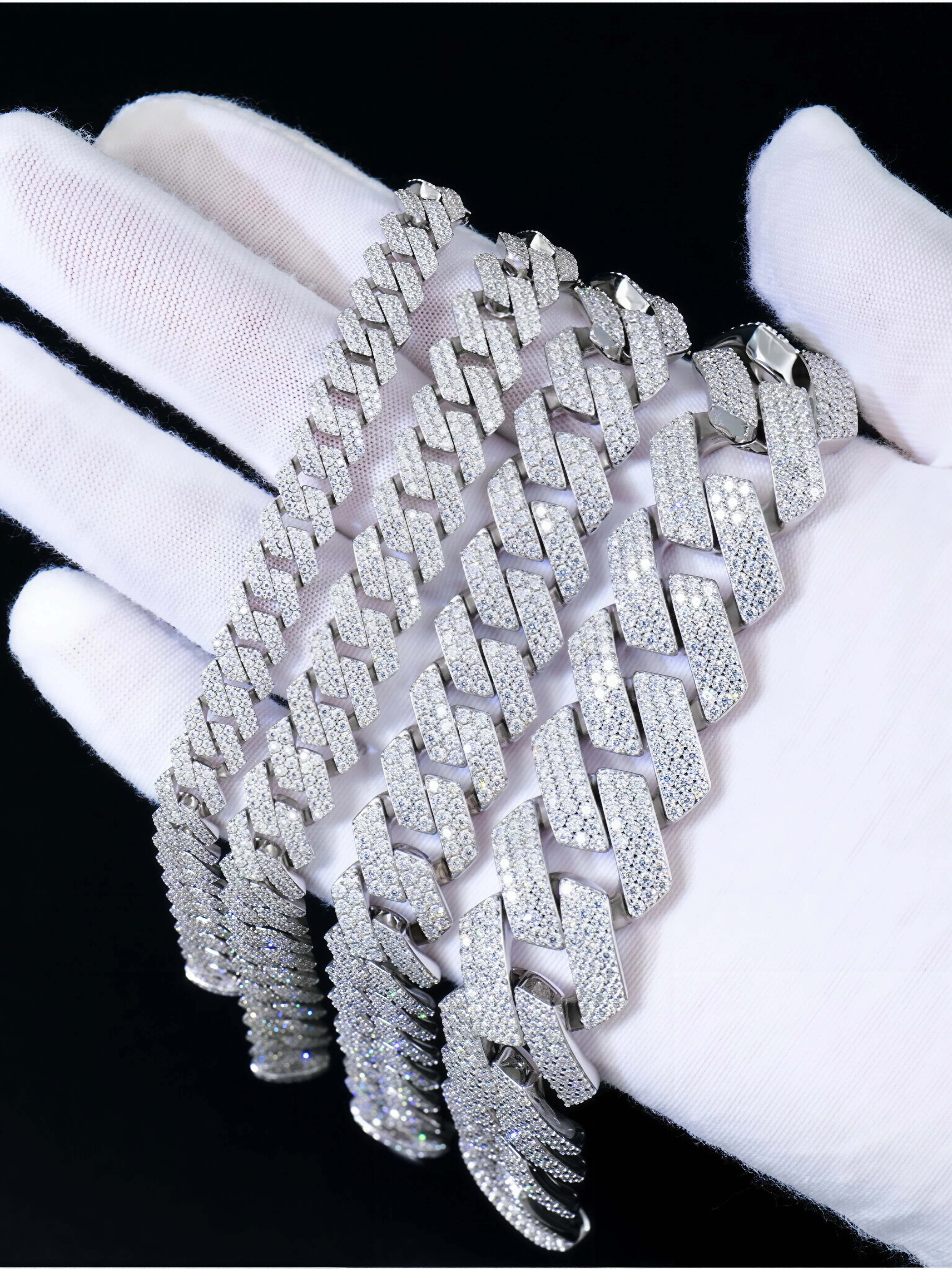 Cuba Moissanite Bracelet