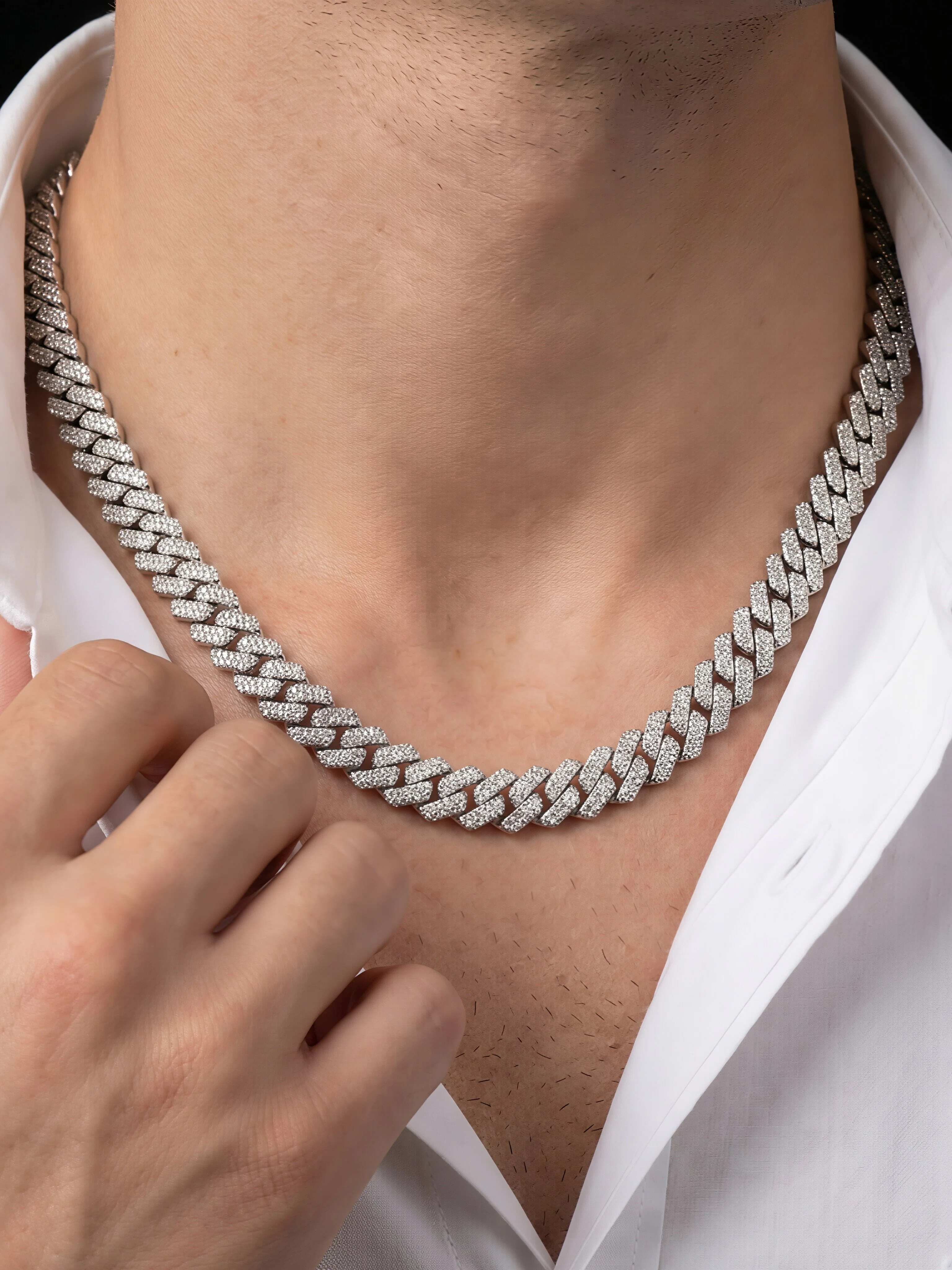 Cuba Moissanite Necklace