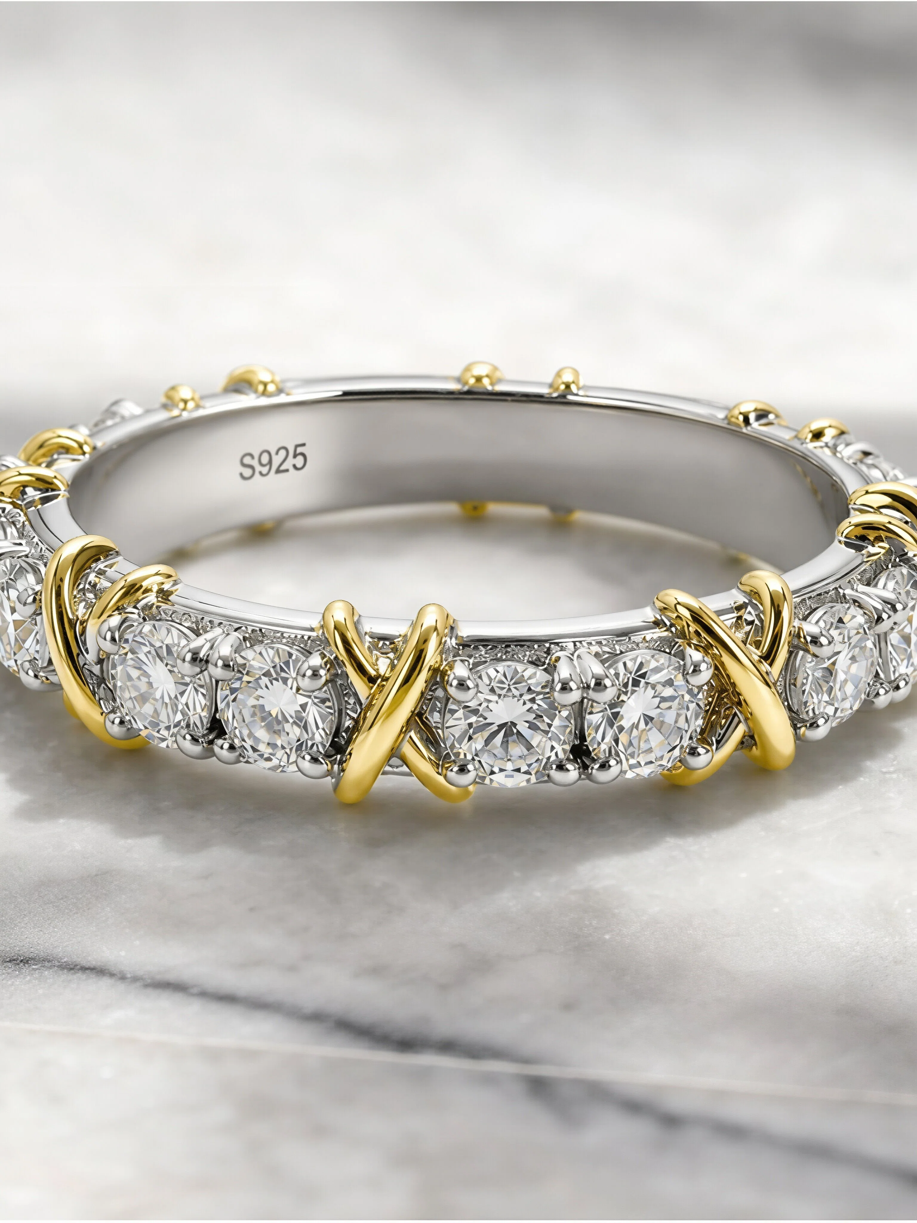 Coco Moissanite Band