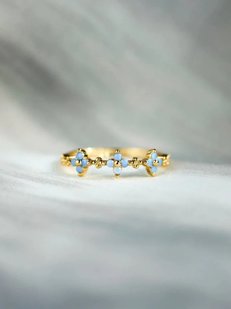 Petal Pop Ring