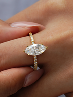 Anaïs Moissanite Ring