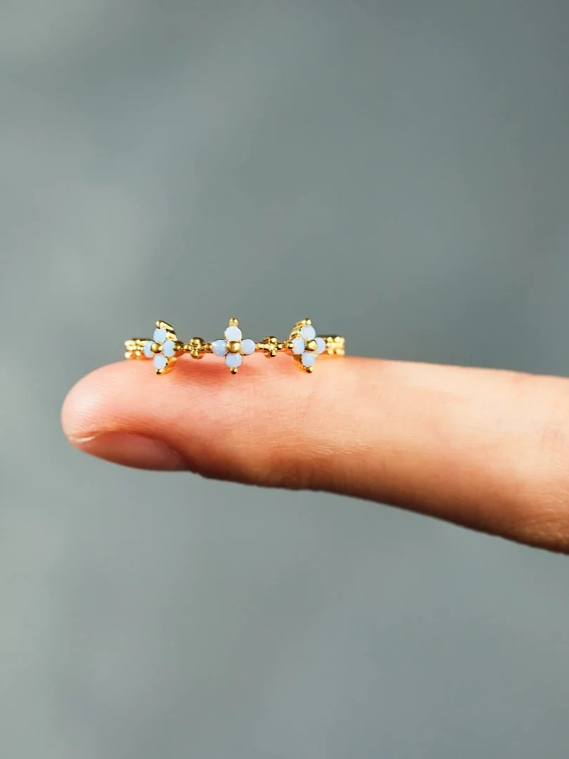 Petal Pop Ring