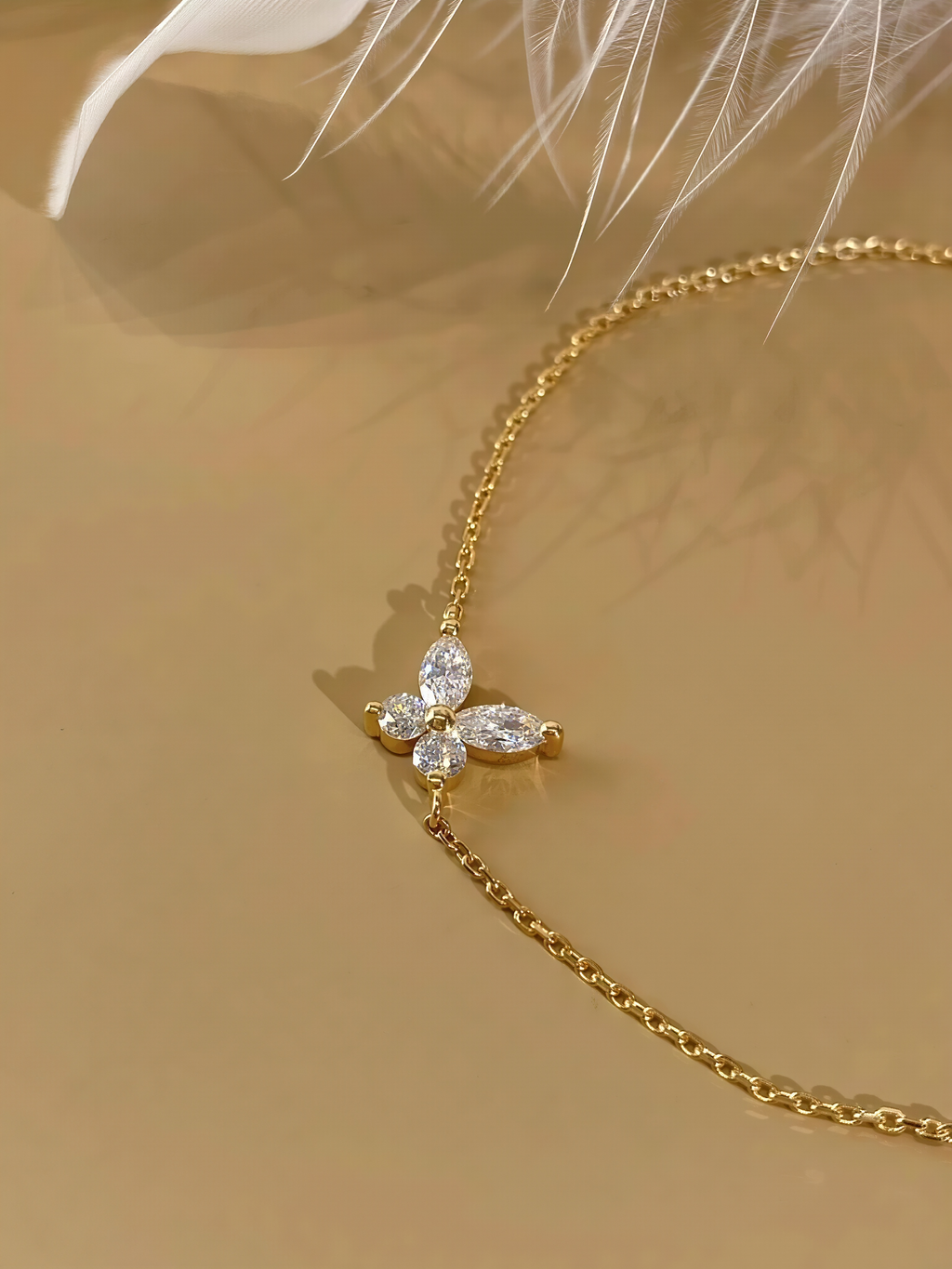 Soft Wings Bracelet