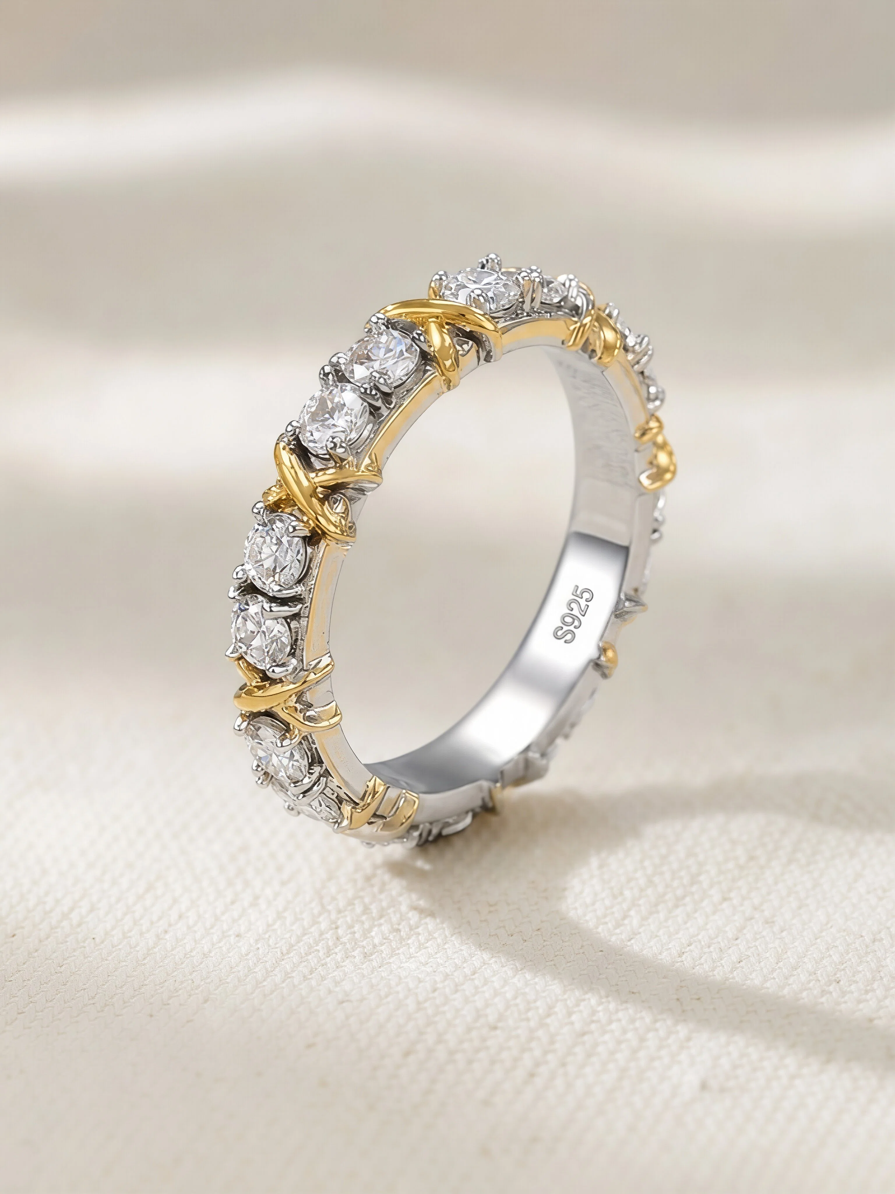 Coco Moissanite Band