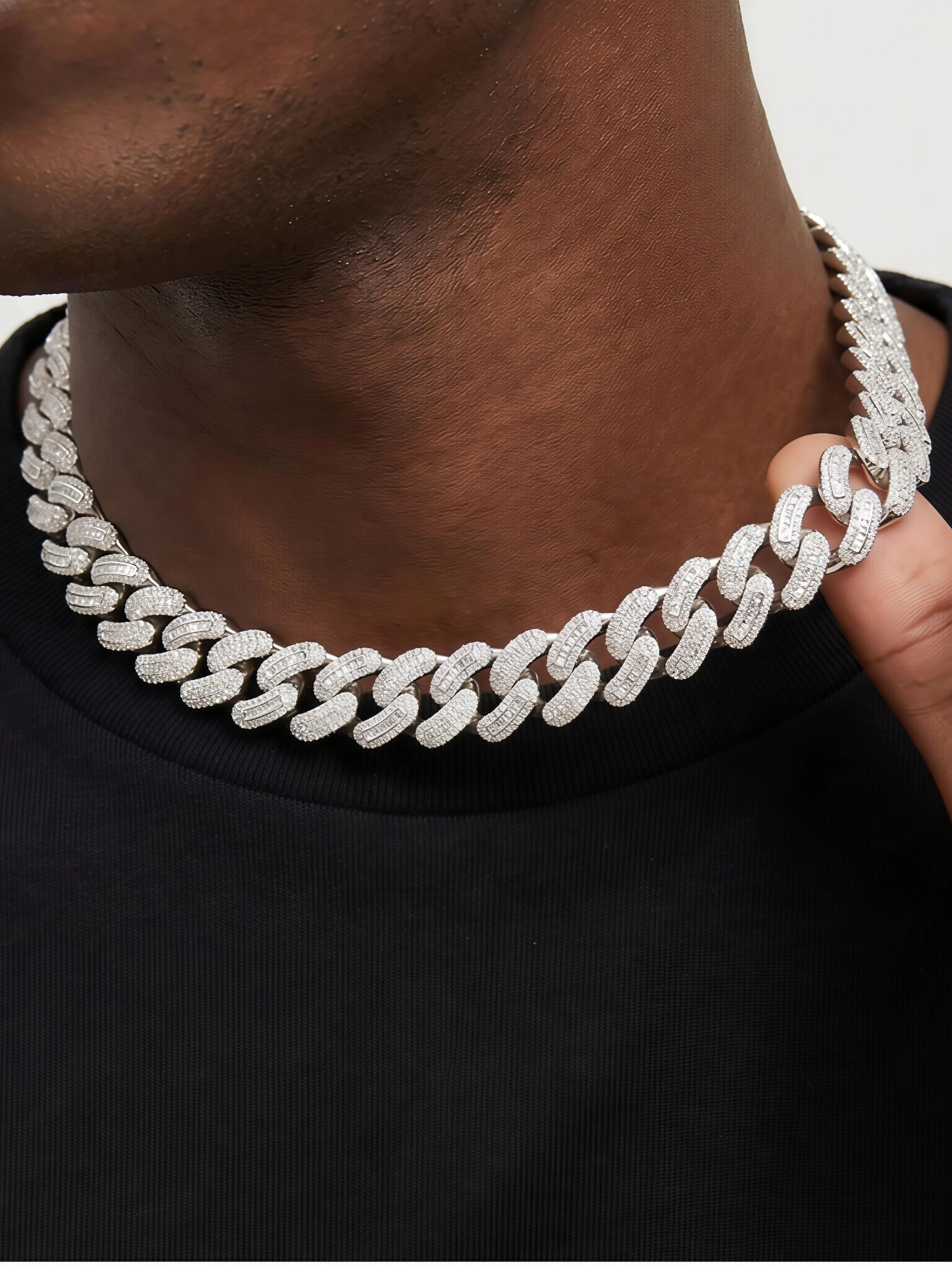 Barking Moissanite Necklace