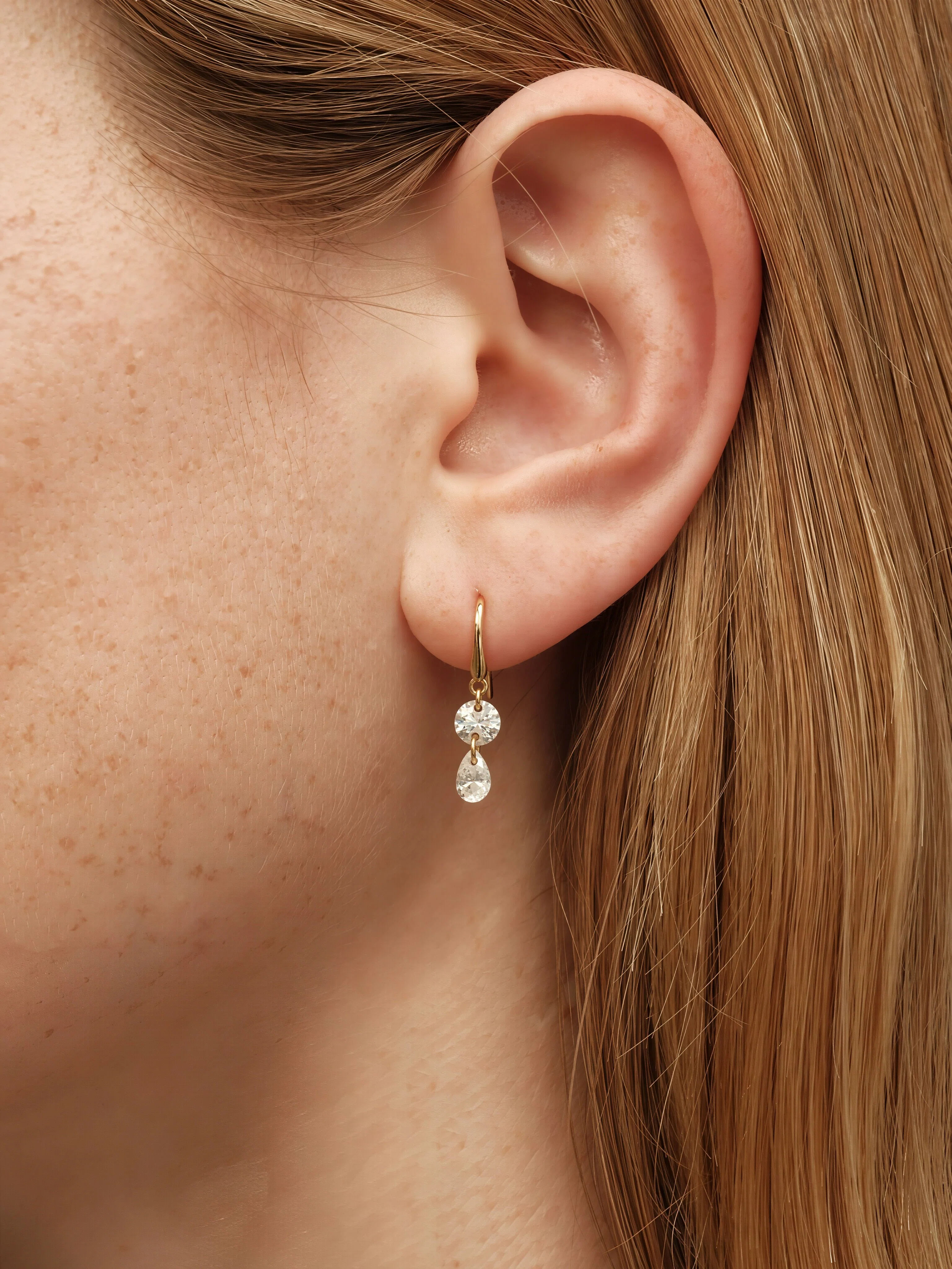 Nola Moissanite Earrings