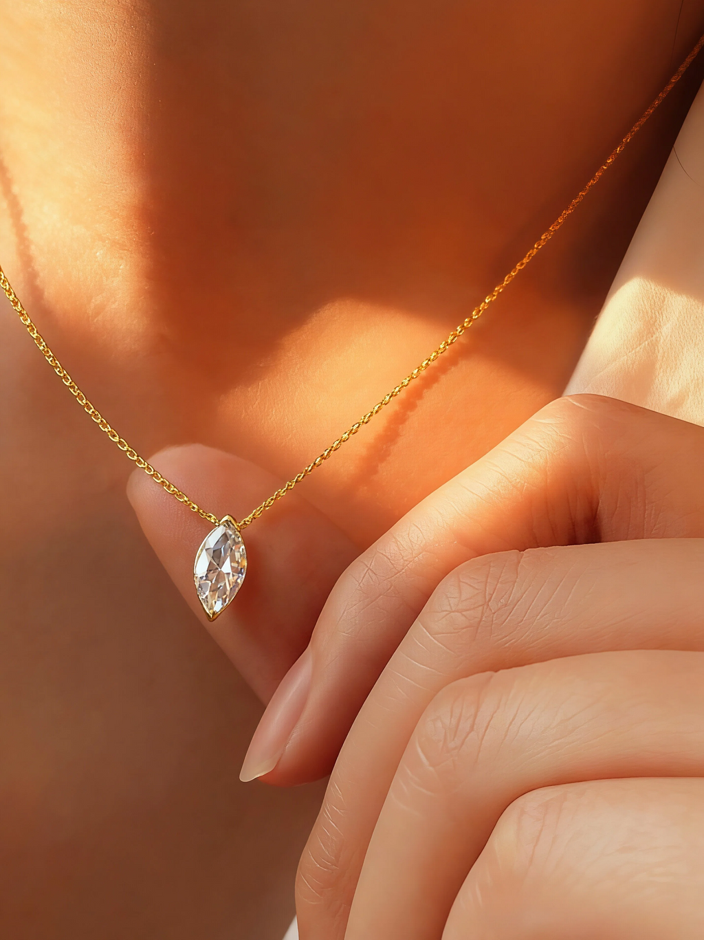 Anaïs Moissanite Necklace