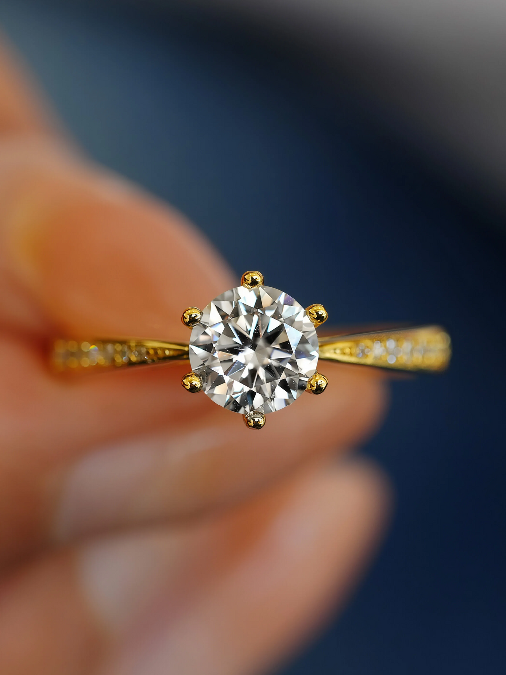 Faye Moissanite Ring
