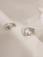 Knots Hoops