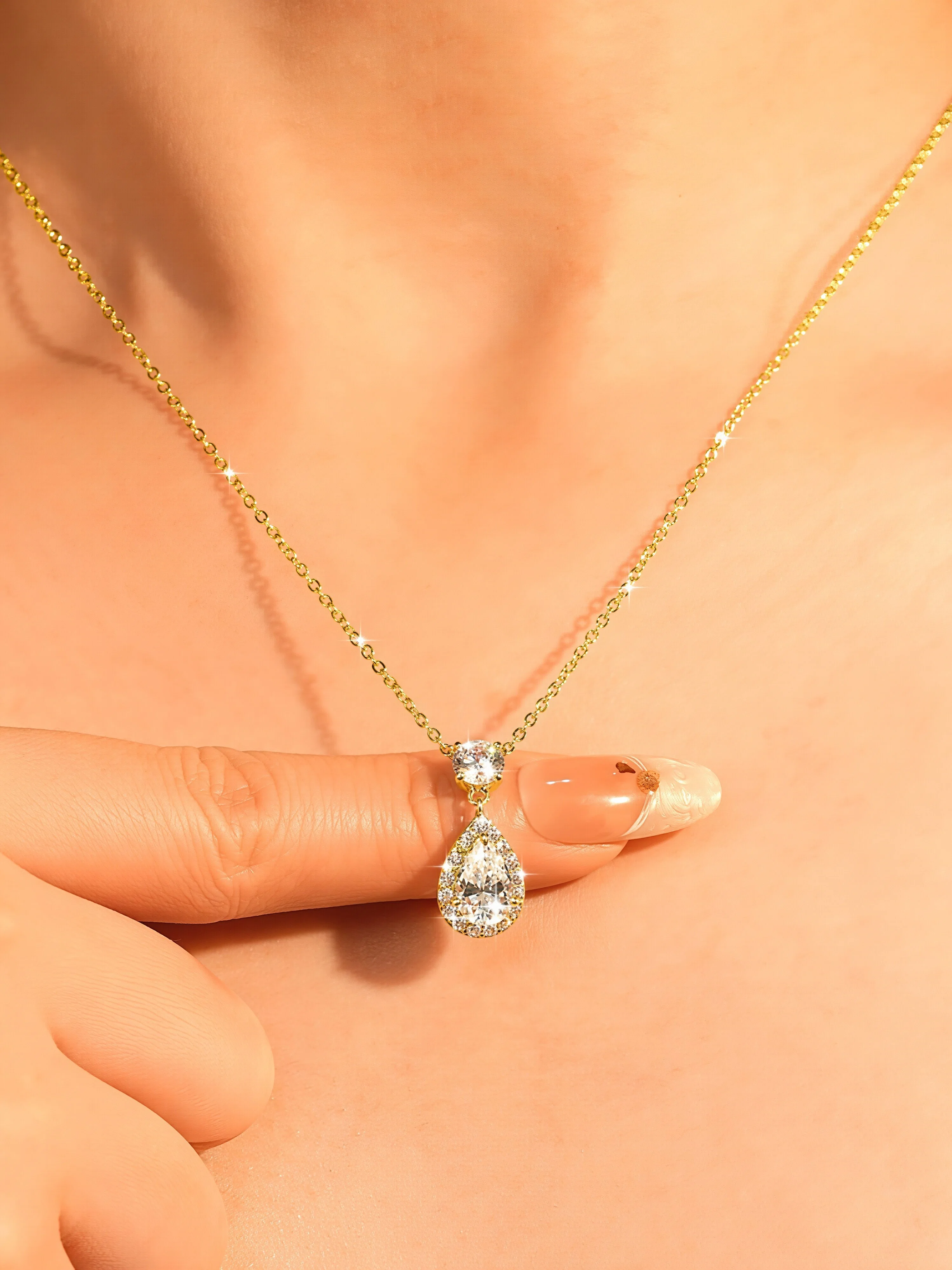 Margot Moissanite Necklace