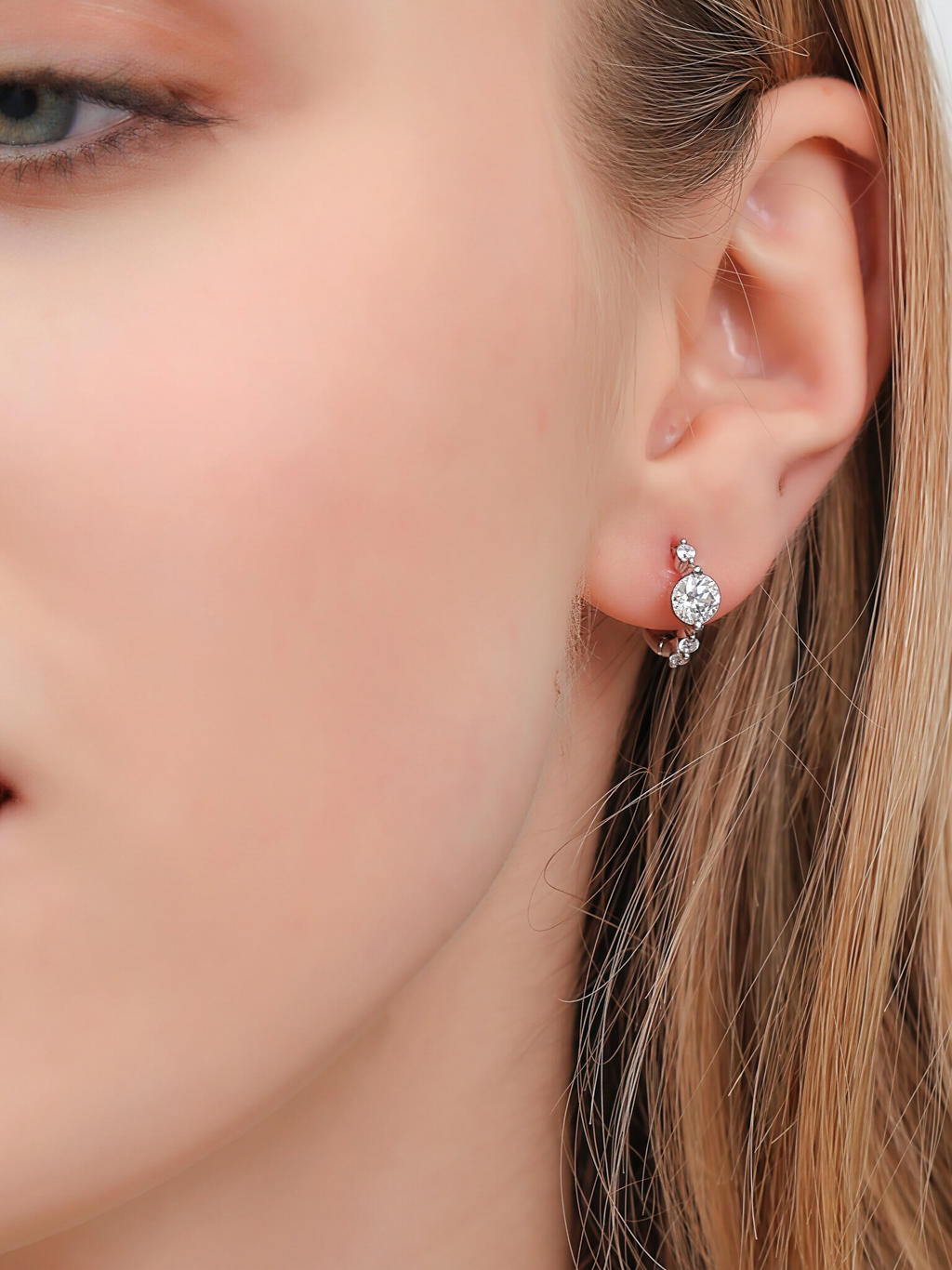 Boston Moissanite Hoops