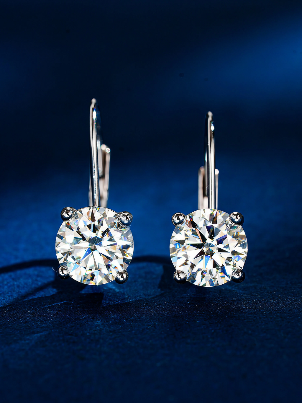 Desire Moissanite Hoops
