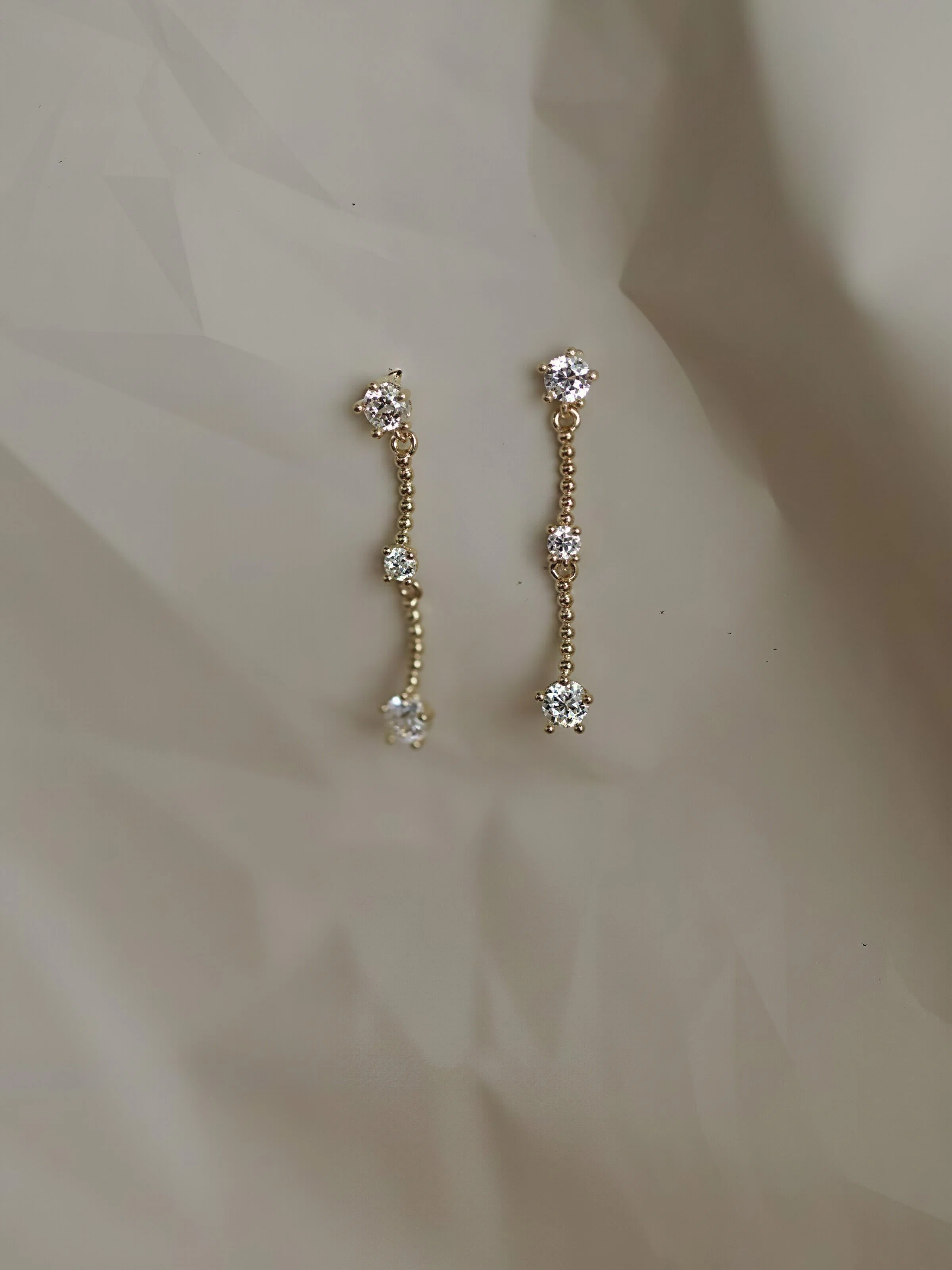 Auri Earrings