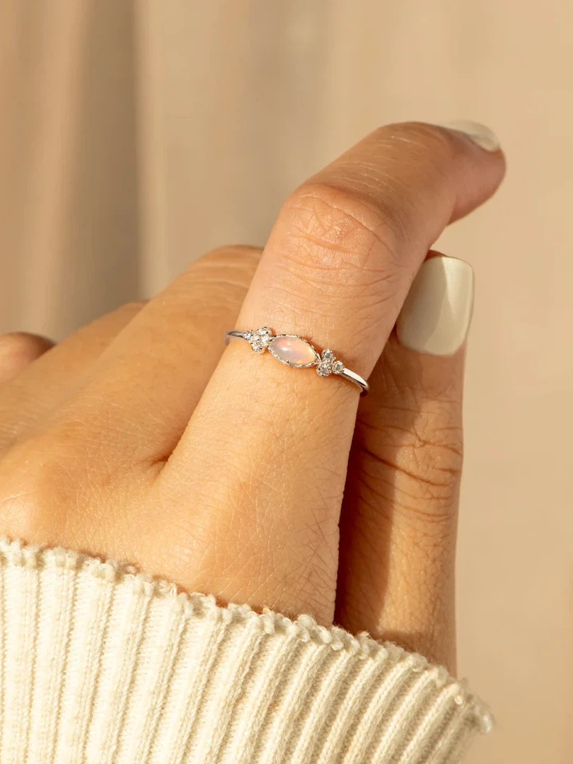 Golden Pause Ring