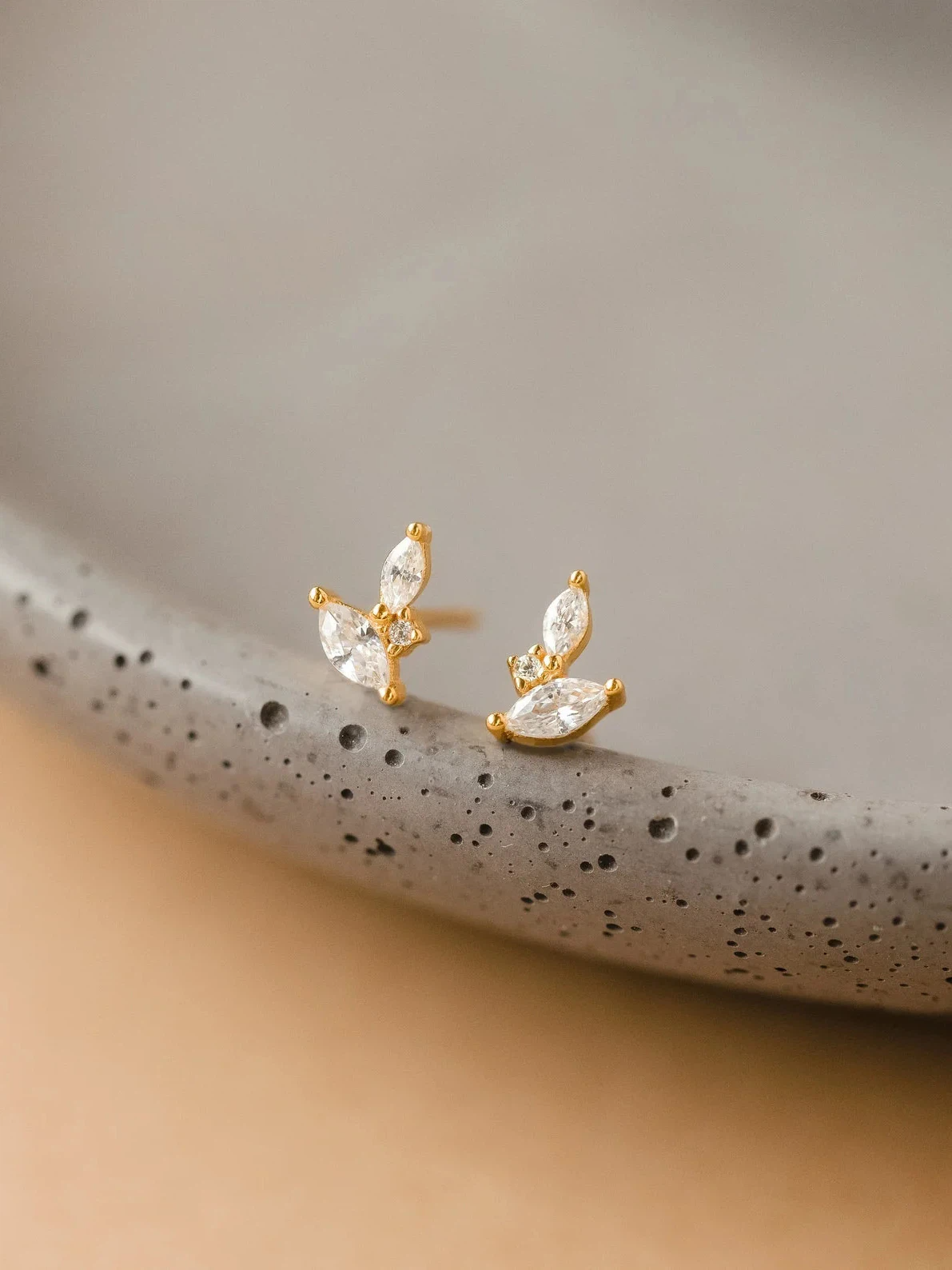 Ember Studs