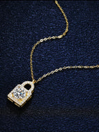Esmé Moissanite Necklace
