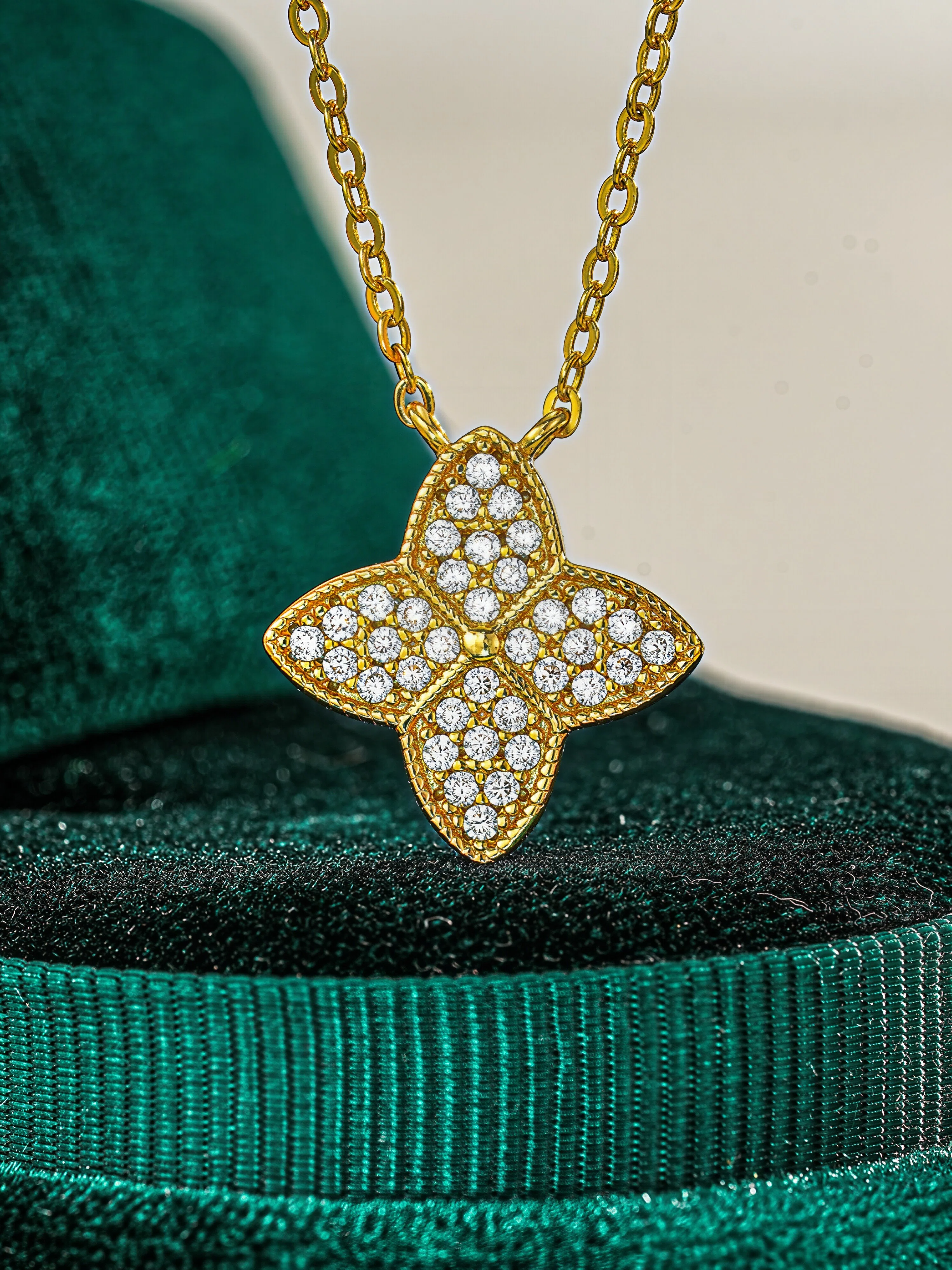 Sienna Moissanite Necklace
