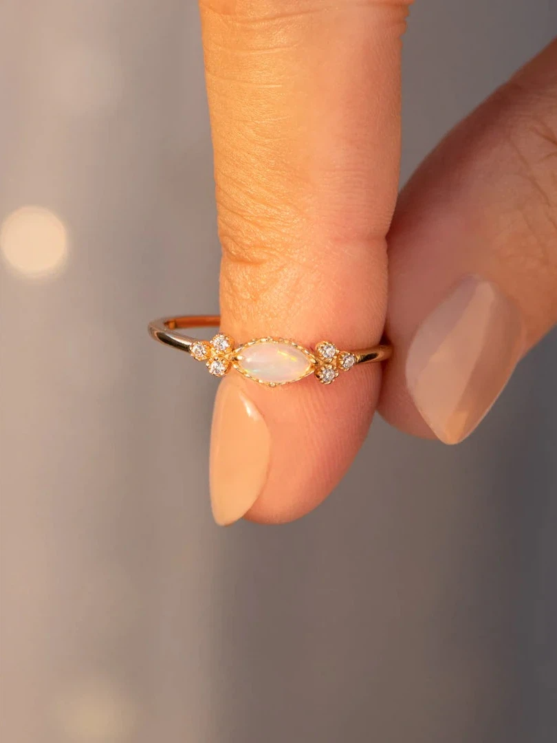 Golden Pause Ring
