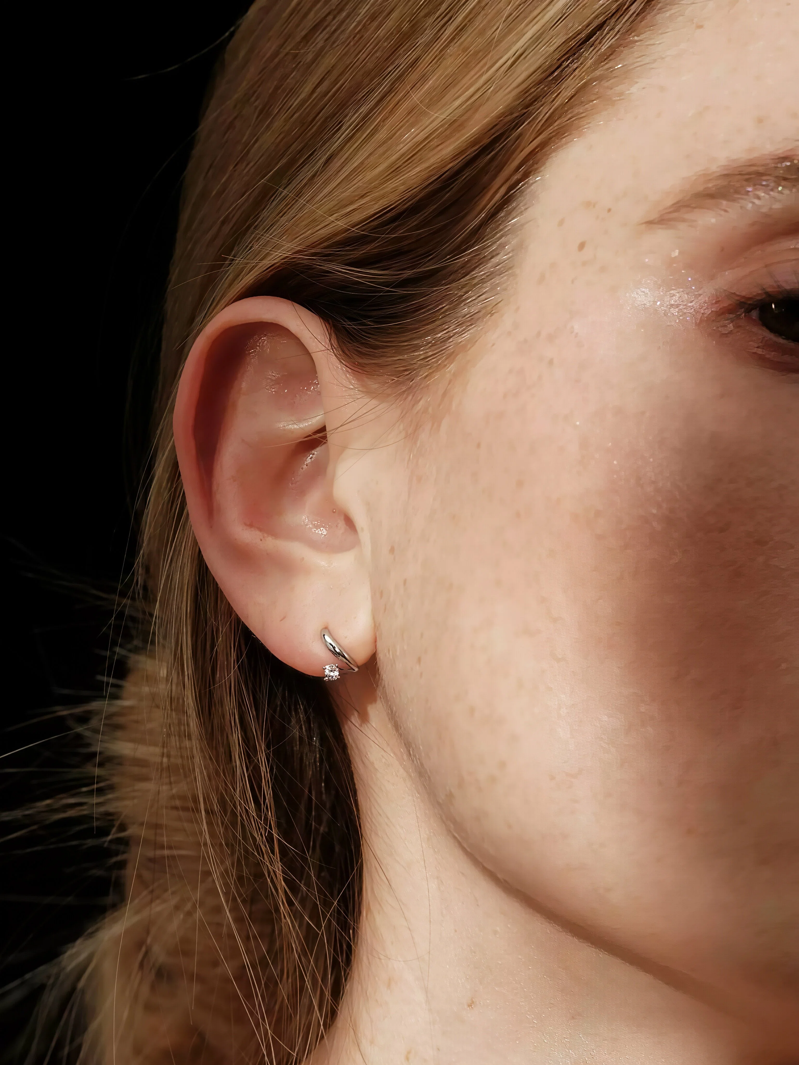 Aris Moissanite Earrings