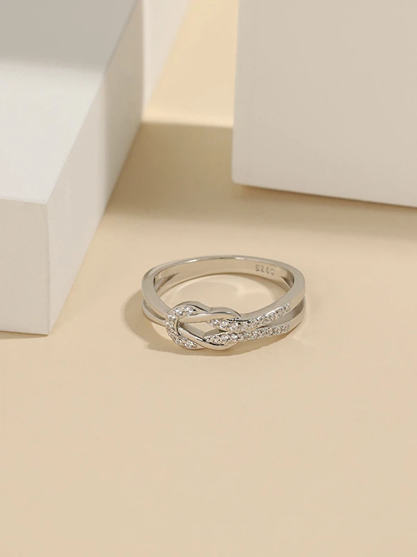 Iris Ring