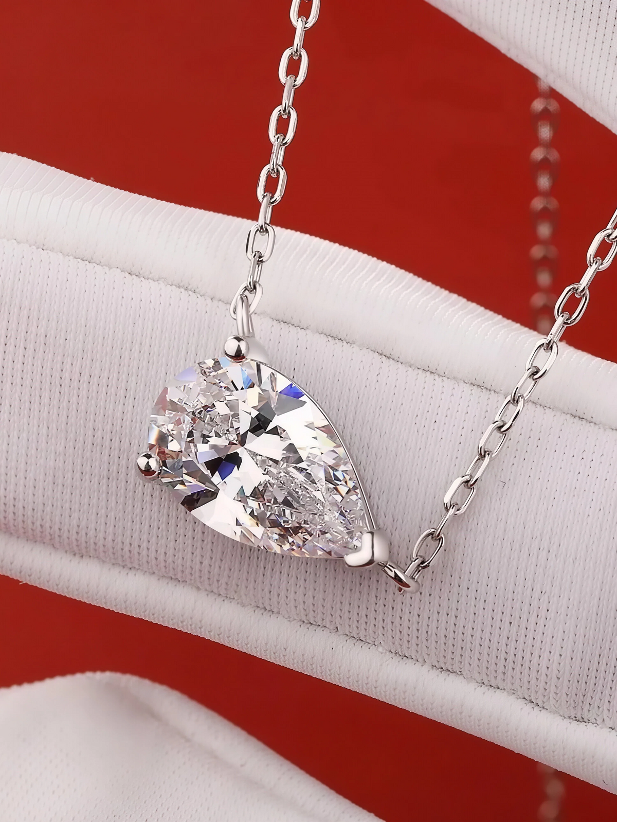 Maison Moissanite Necklace