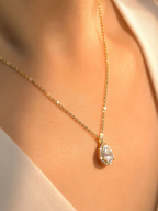 Léonie Moissanite Necklace