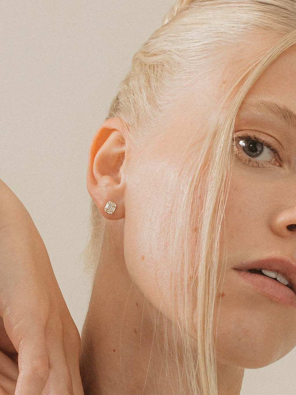 Baguettea Studs
