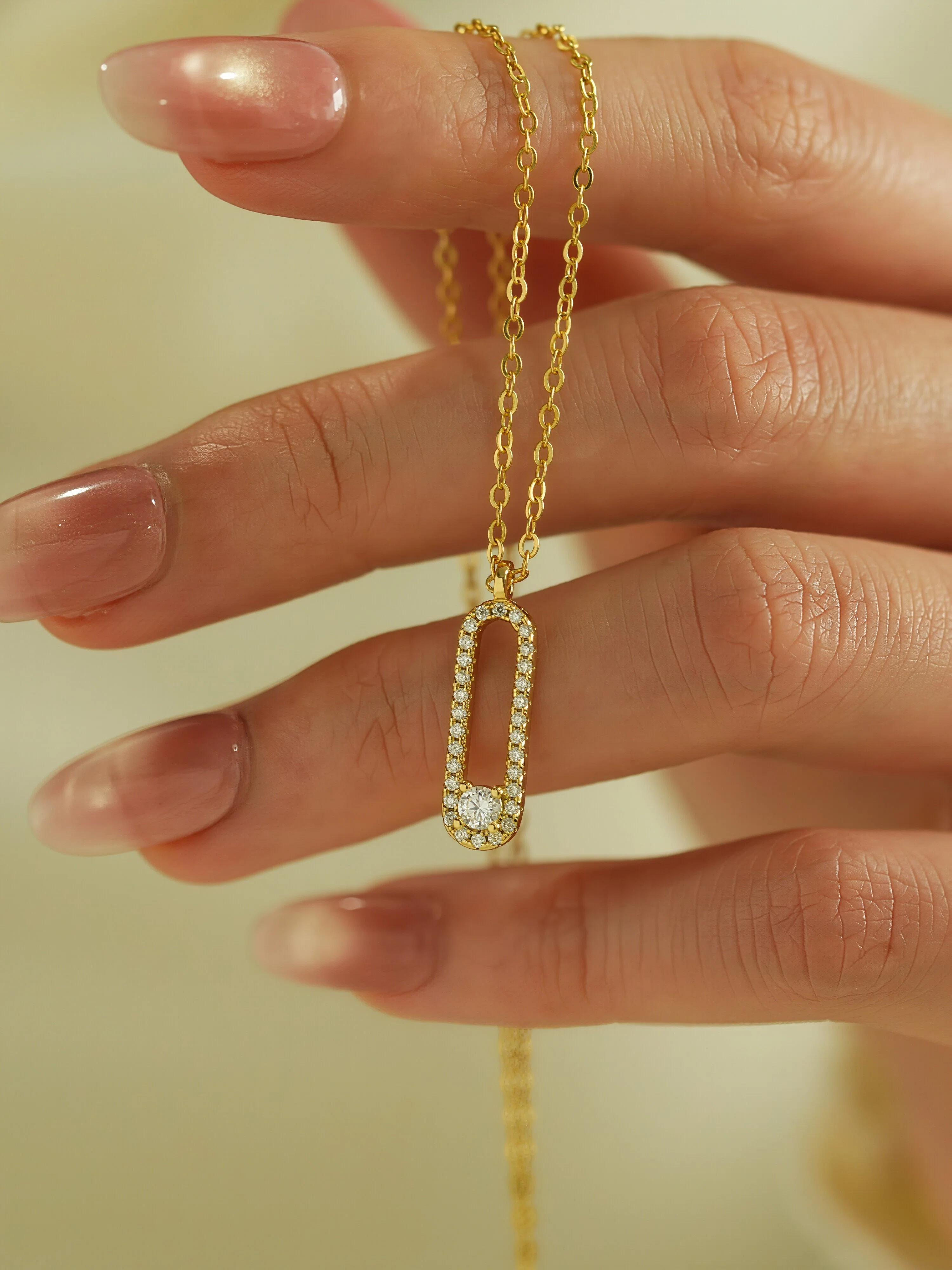 Luna Moissanite Necklacce