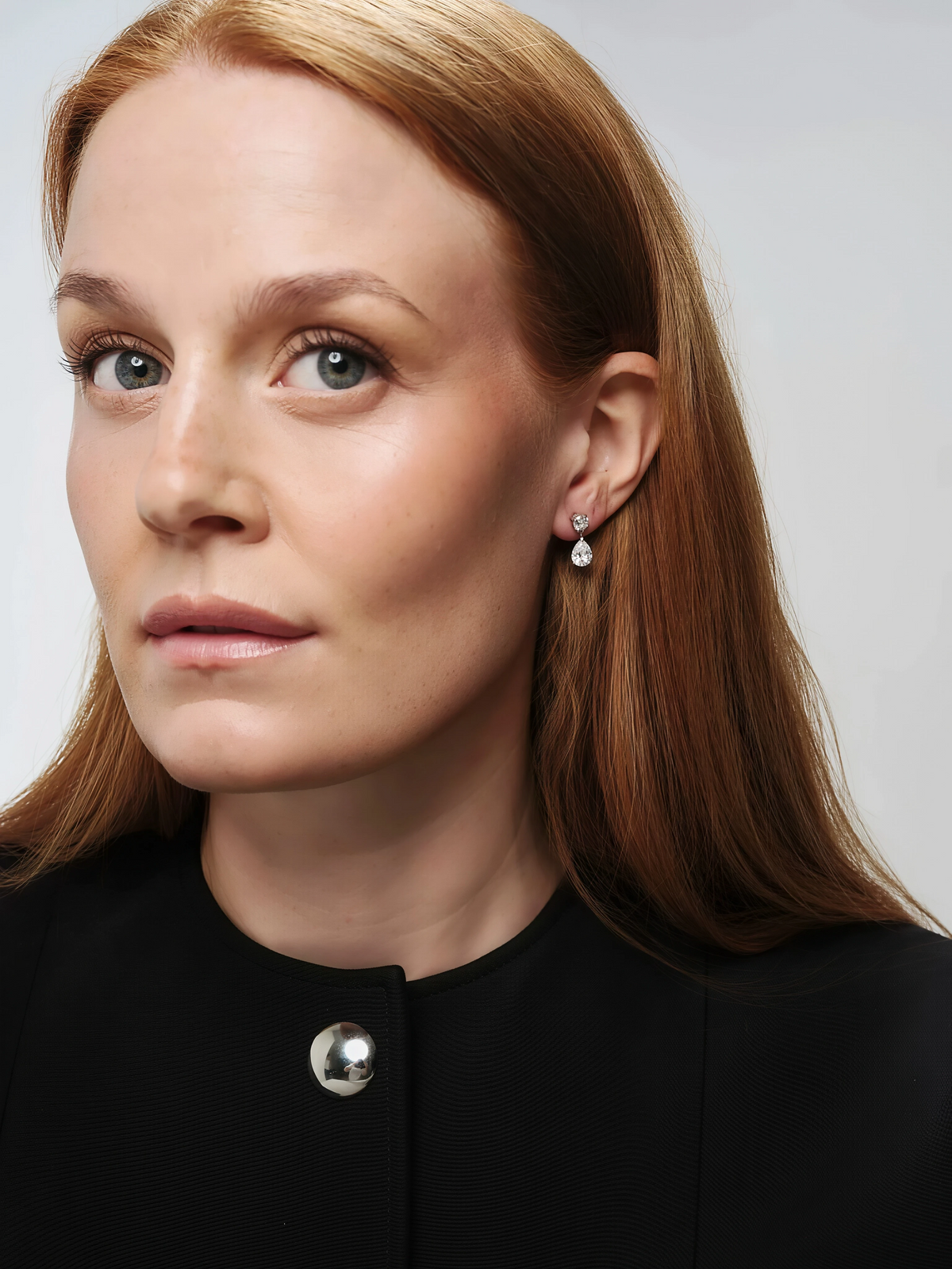 Lola Moissanite Drop Earrings